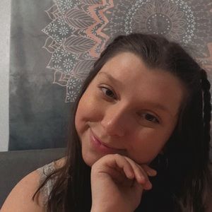 Meet your Posher, Kaylee